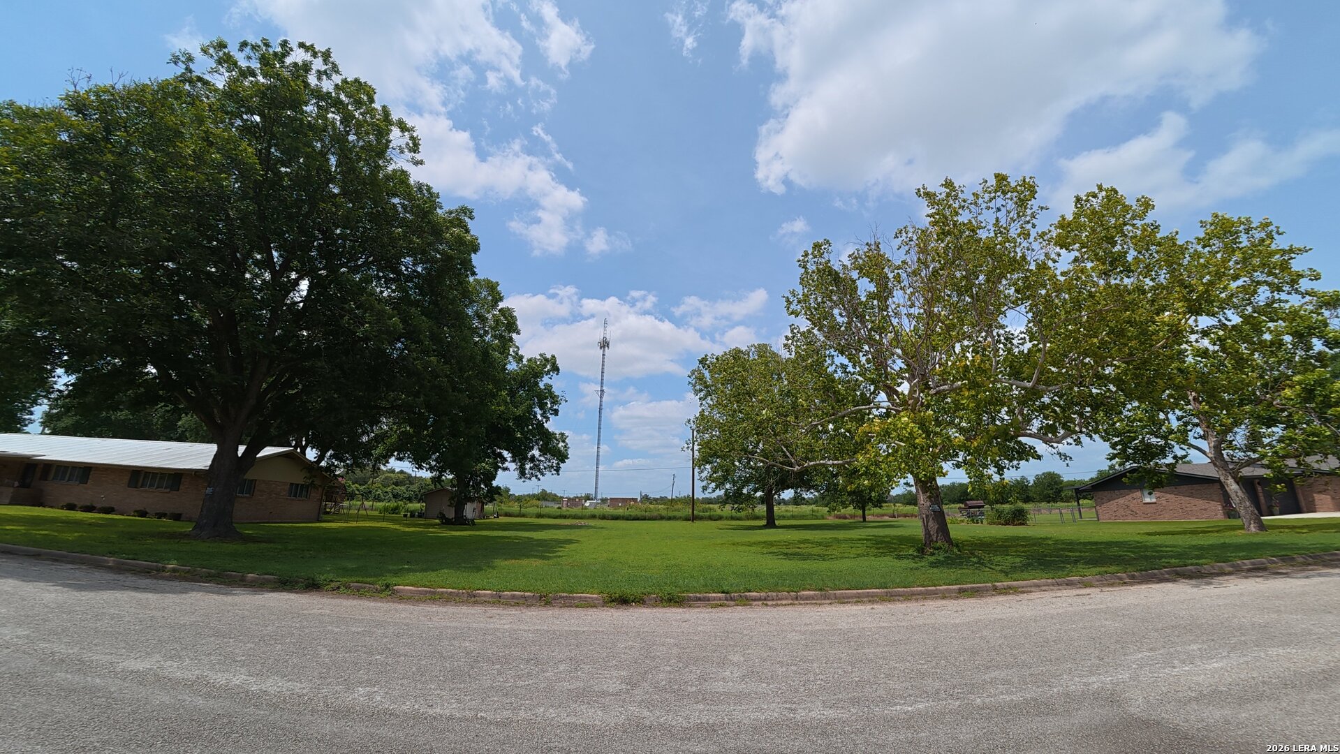 Tbd Westview Seguin TX 78155