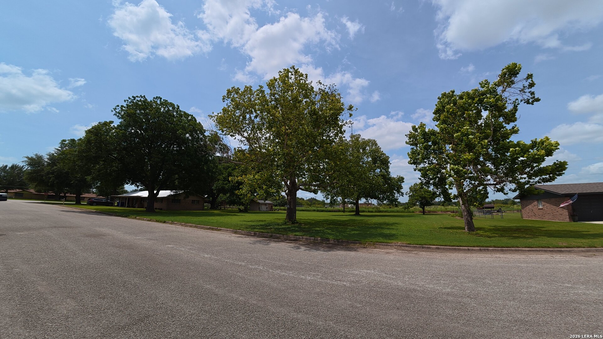 Tbd Westview Seguin TX 78155