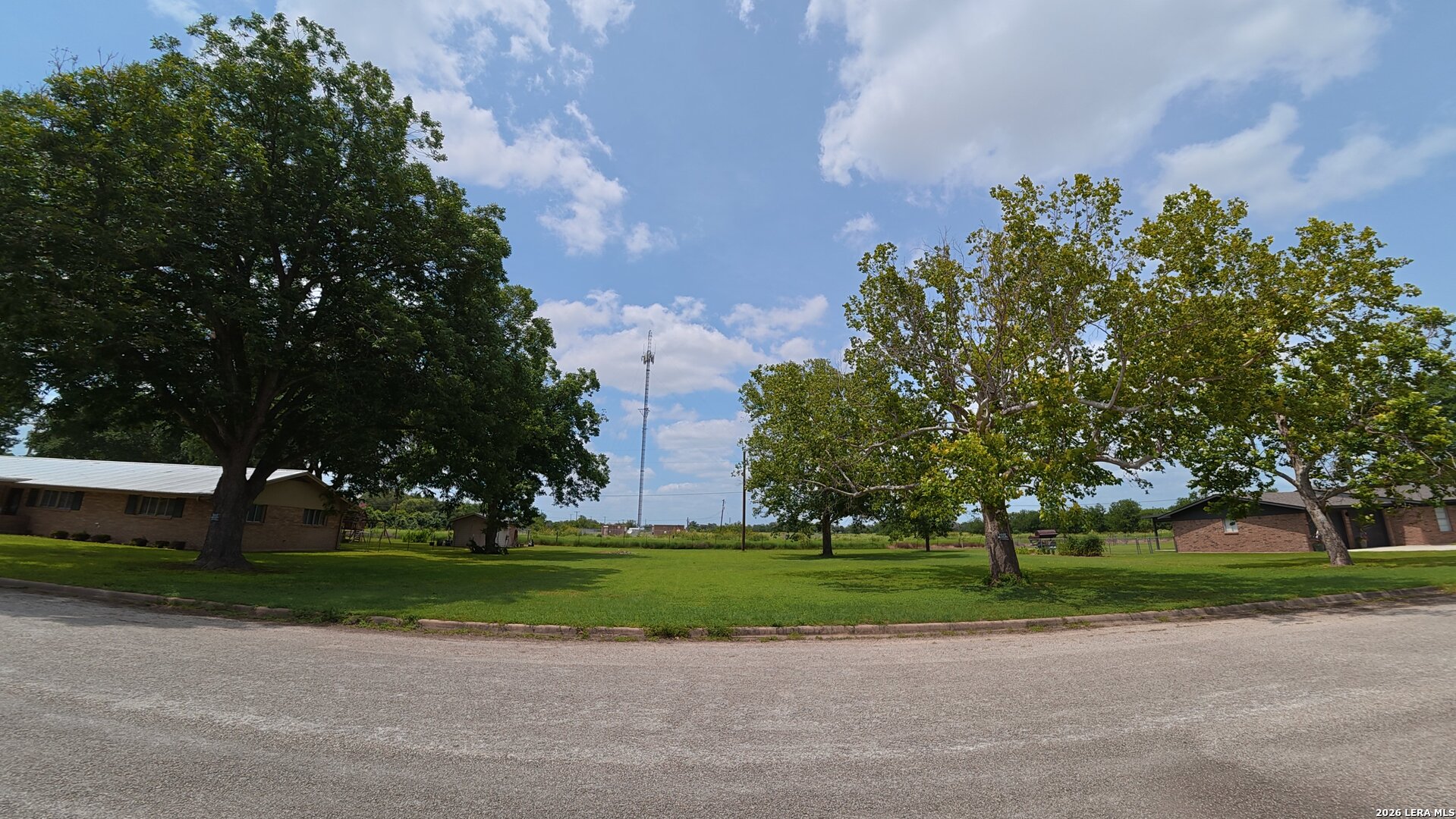 Tbd Westview Seguin TX 78155