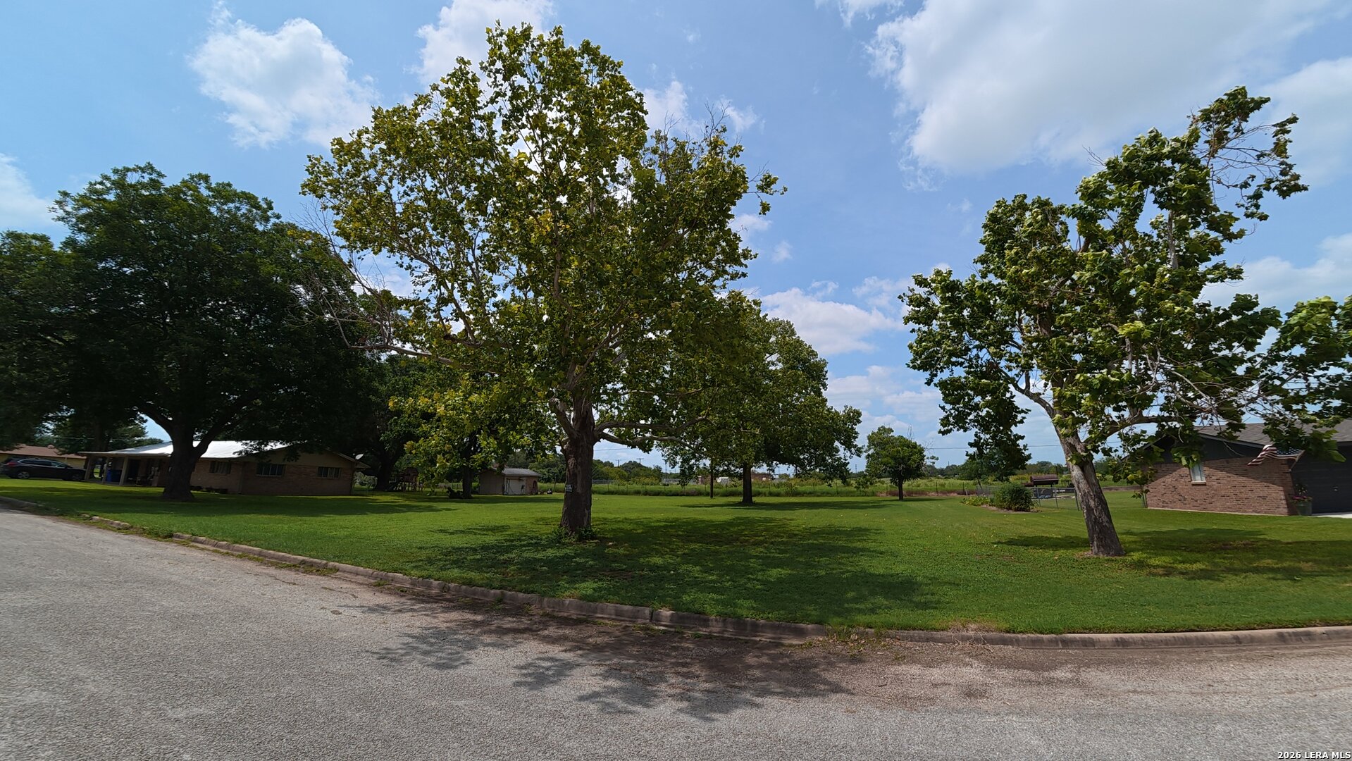 Tbd Westview Seguin TX 78155