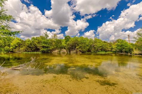 198 Lakeway Drive Kerrville TX 78028