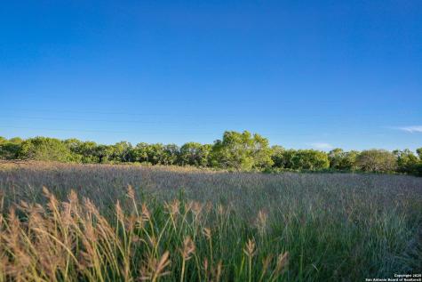 6266 Highway 281 Three Rivers TX 78071