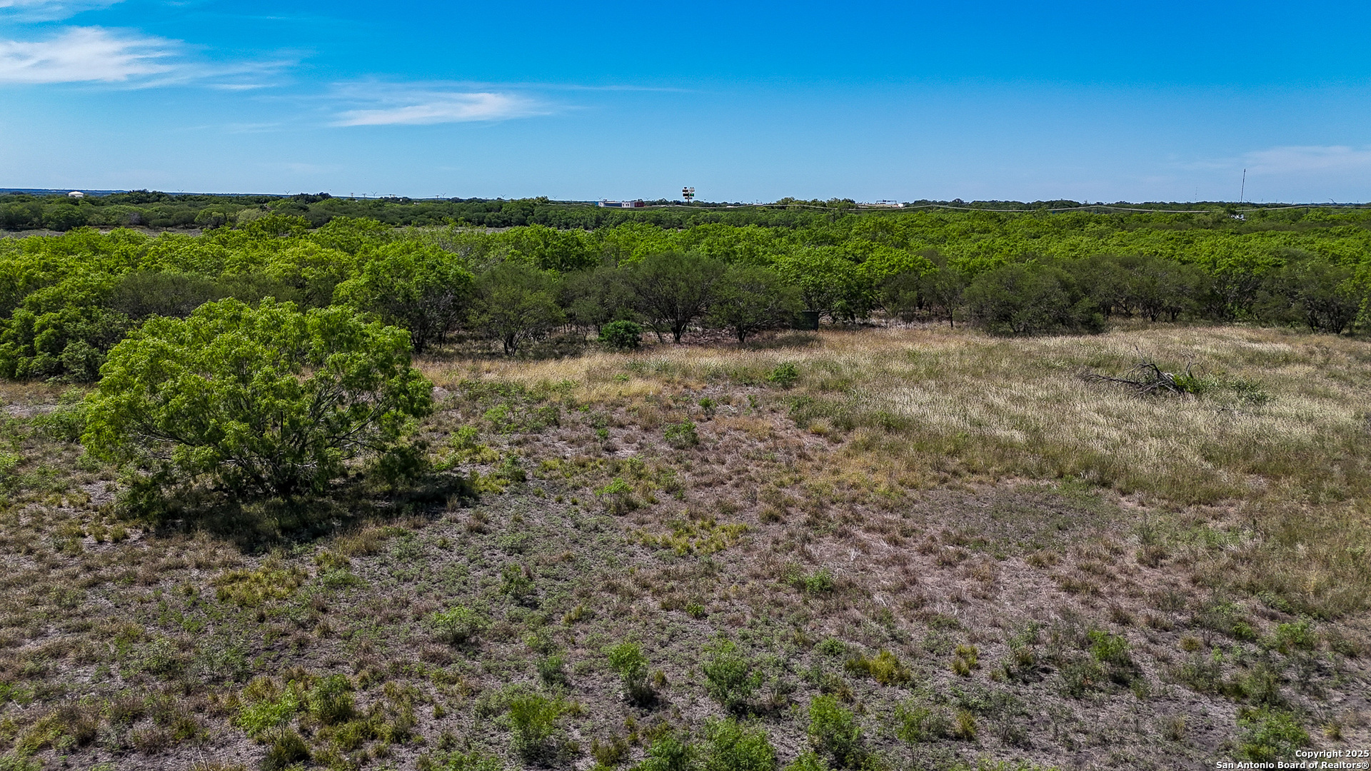 6266 Highway 281 Three Rivers TX 78071
