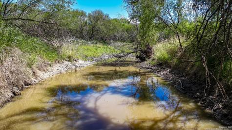6266 Highway 281 Three Rivers TX 78071