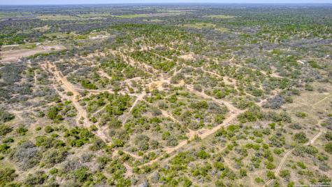 2731 County Road 770 Natalia TX 78059