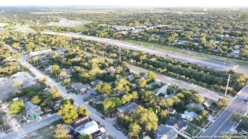 1318 Essex San Antonio TX 78210