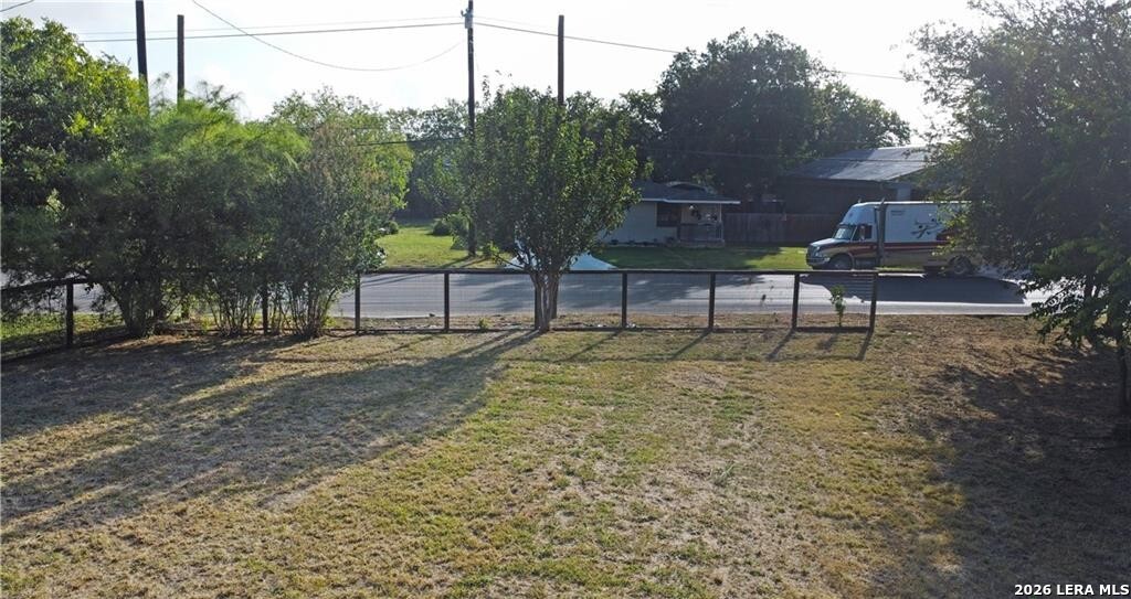 962 S Castell Avenue New Braunfels TX 78130