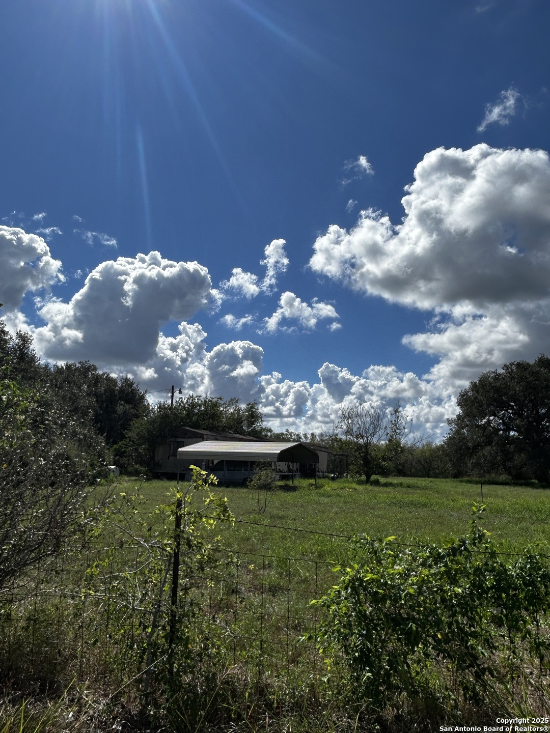 4863 Fm 888 Beeville TX 78102