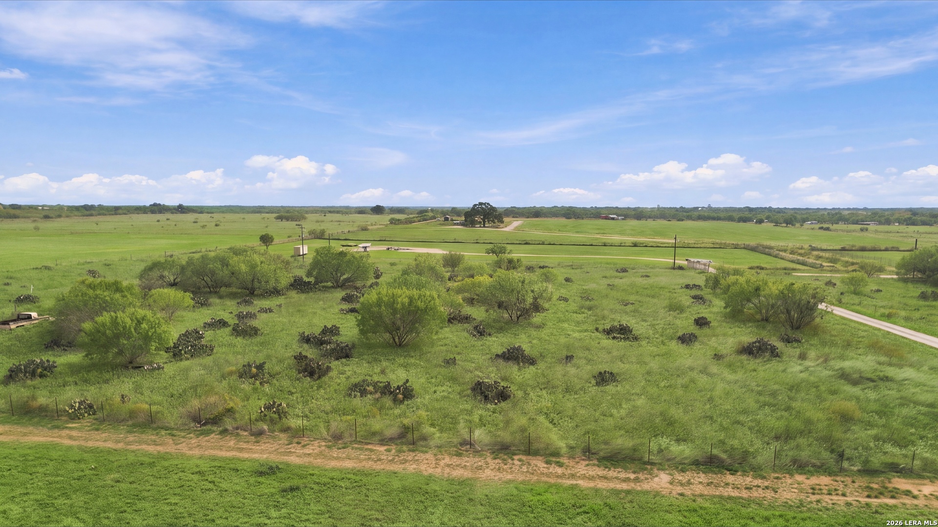 1719 Fm 2504 Poteet TX 78065