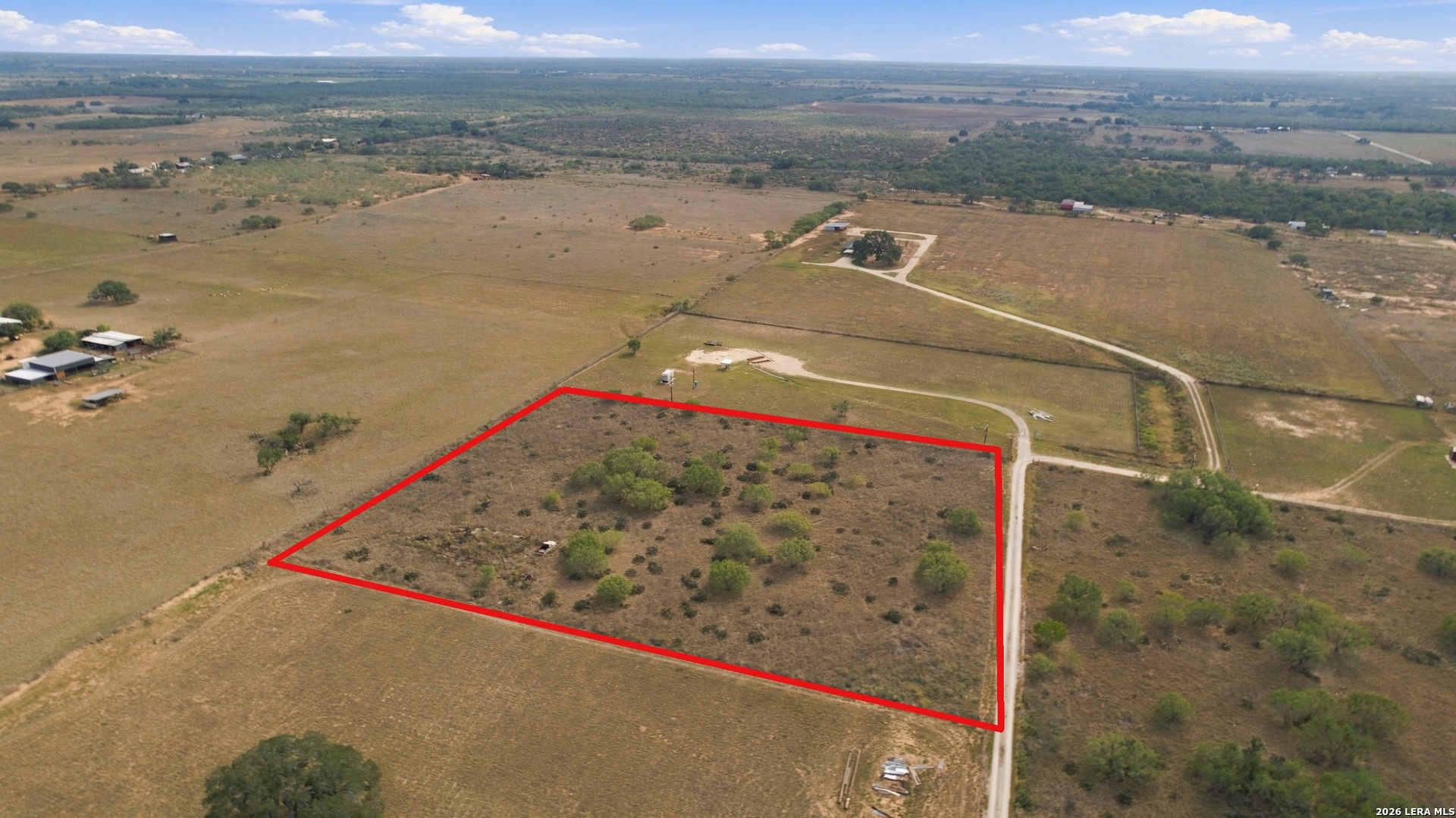 1719 Fm 2504 Poteet TX 78065