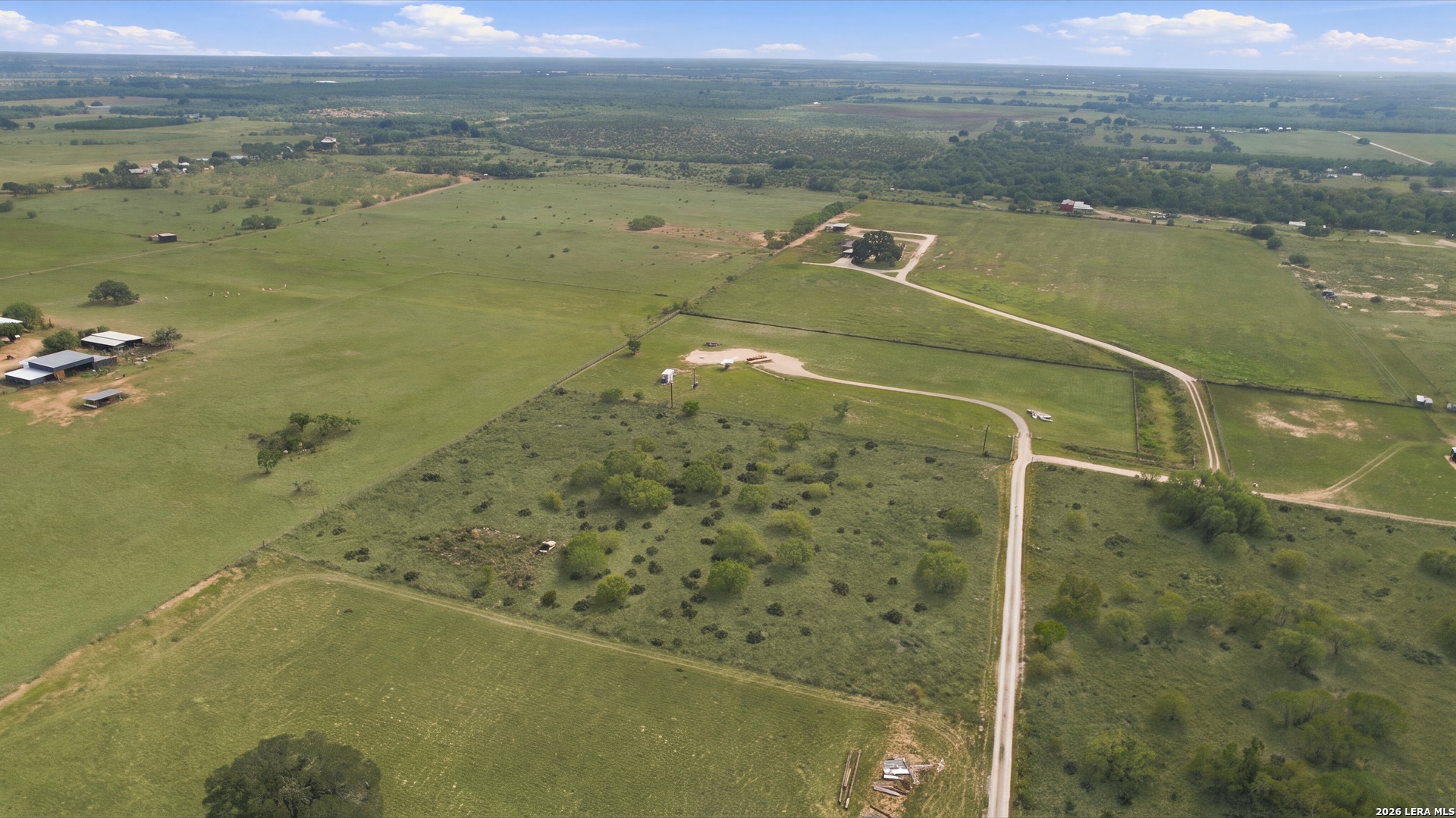 1719 Fm 2504 Poteet TX 78065