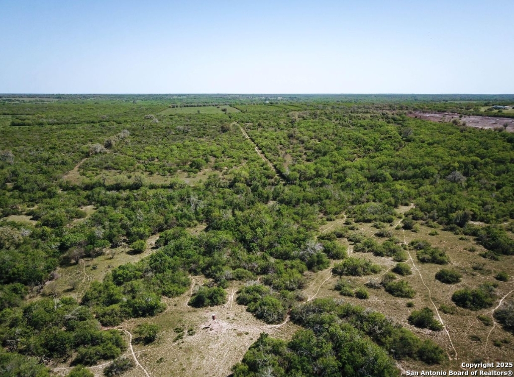 8439 Fm 673 Beeville TX 78102