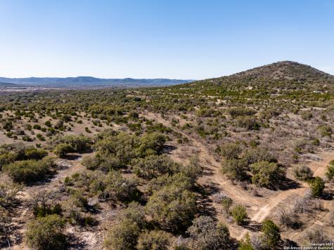 2800 Little Dry Frio Road Rio Frio TX 78879