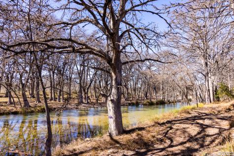 2800 Little Dry Frio Road Rio Frio TX 78879