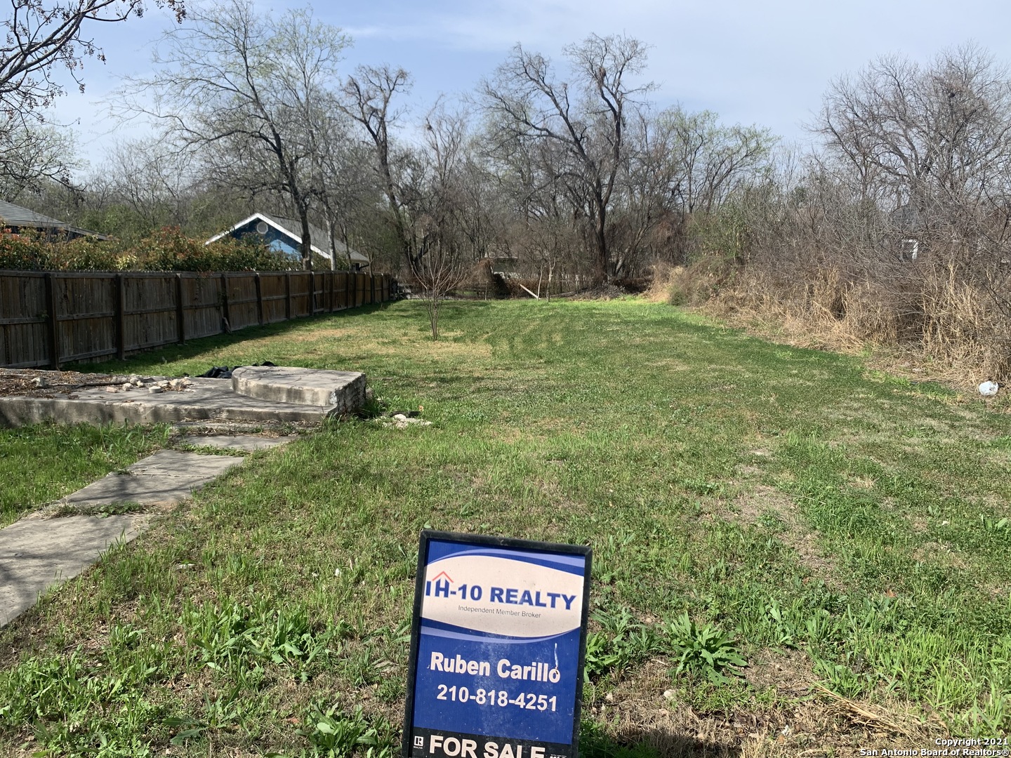 817 Martin Luther King Drive San Antonio TX 78203