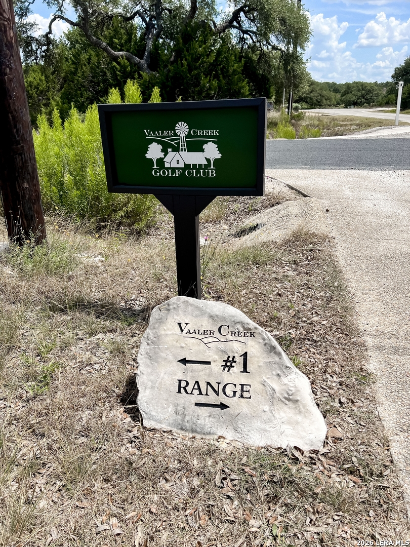 208 George Dolson Blanco TX 78606