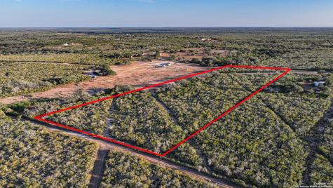 00 W King Lane Tuleta TX 78162