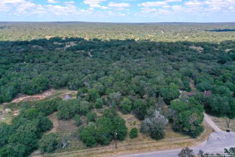 845 Killarney Road Floresville TX 78114