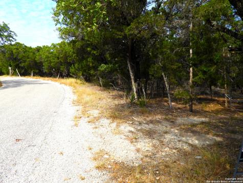 Tbd Simmons Road Lakehills TX 78063