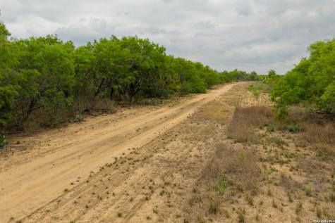 6 Fm 1581 Pearsall TX 78061