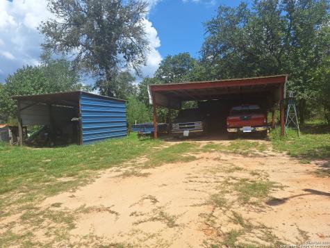 895 Gayle Lane Poteet TX 78065