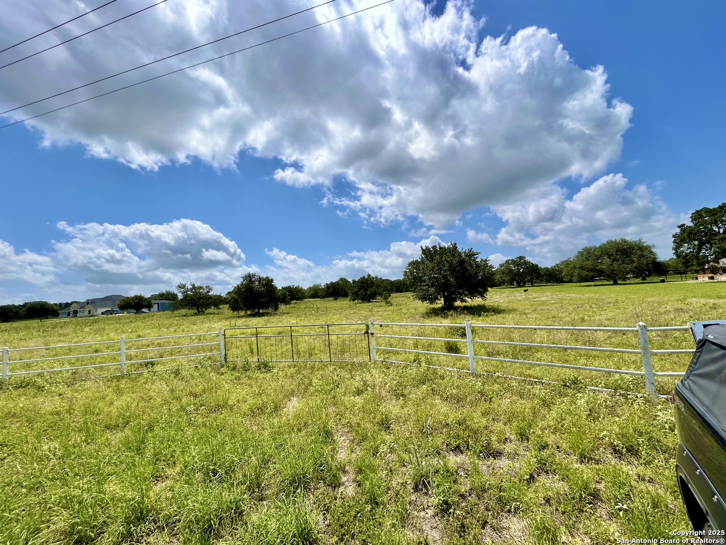 3200 N Ih 35 Natalia TX 78059