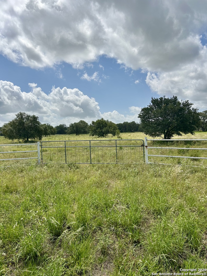 3200 N Ih 35 Natalia TX 78059