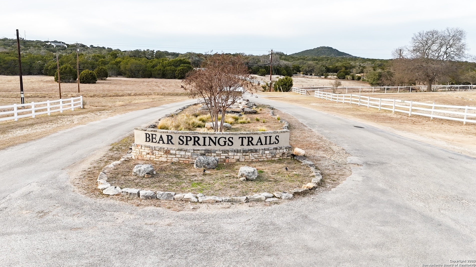 359 Bear Springs Trail Pipe Creek TX 78063