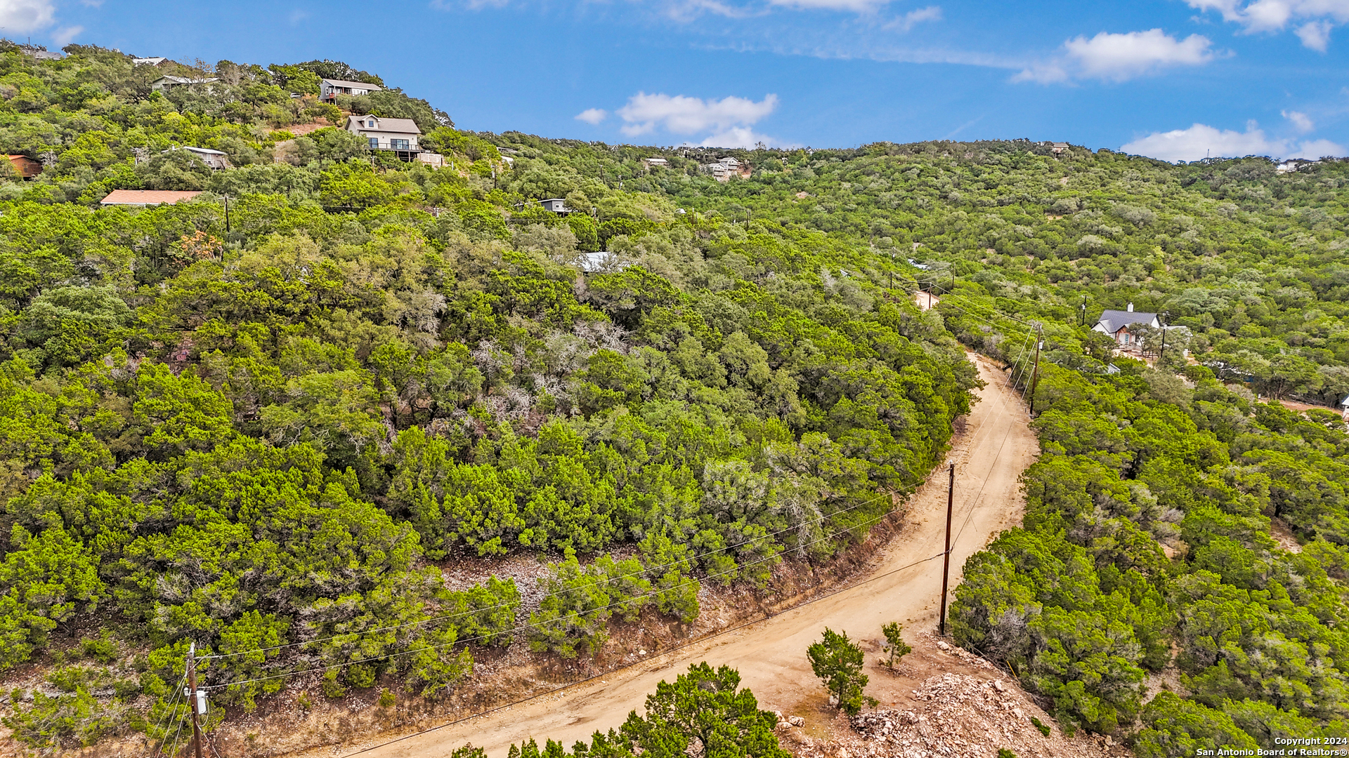1271 Rockmoor Canyon Lake TX 78133