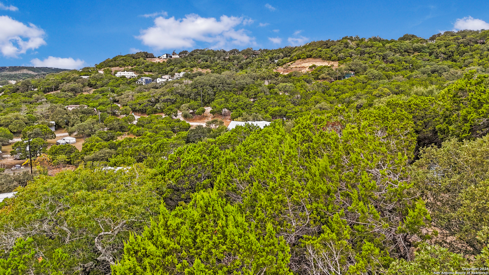 1271 Rockmoor Canyon Lake TX 78133