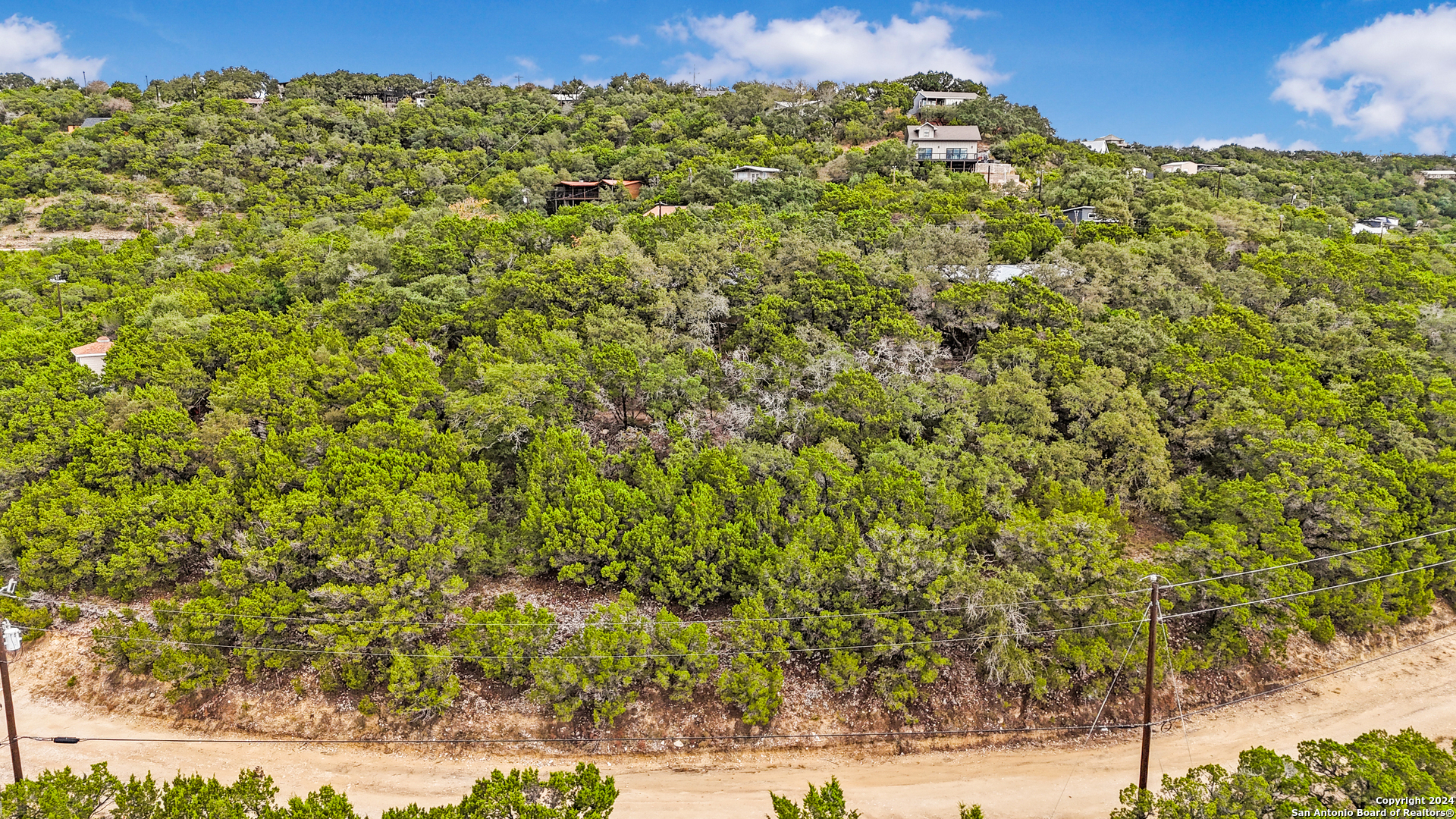 1271 Rockmoor Canyon Lake TX 78133