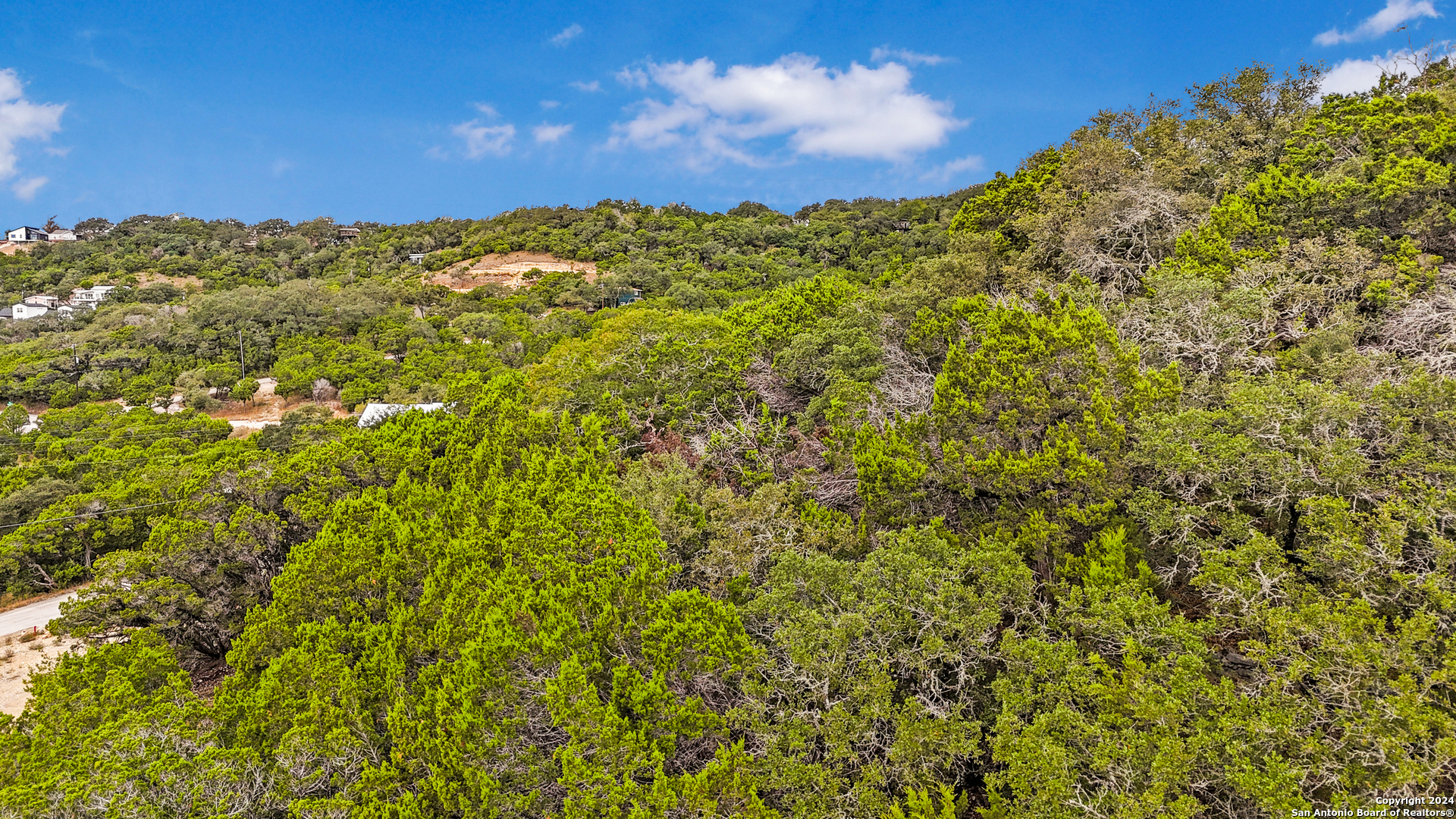 1271 Rockmoor Canyon Lake TX 78133