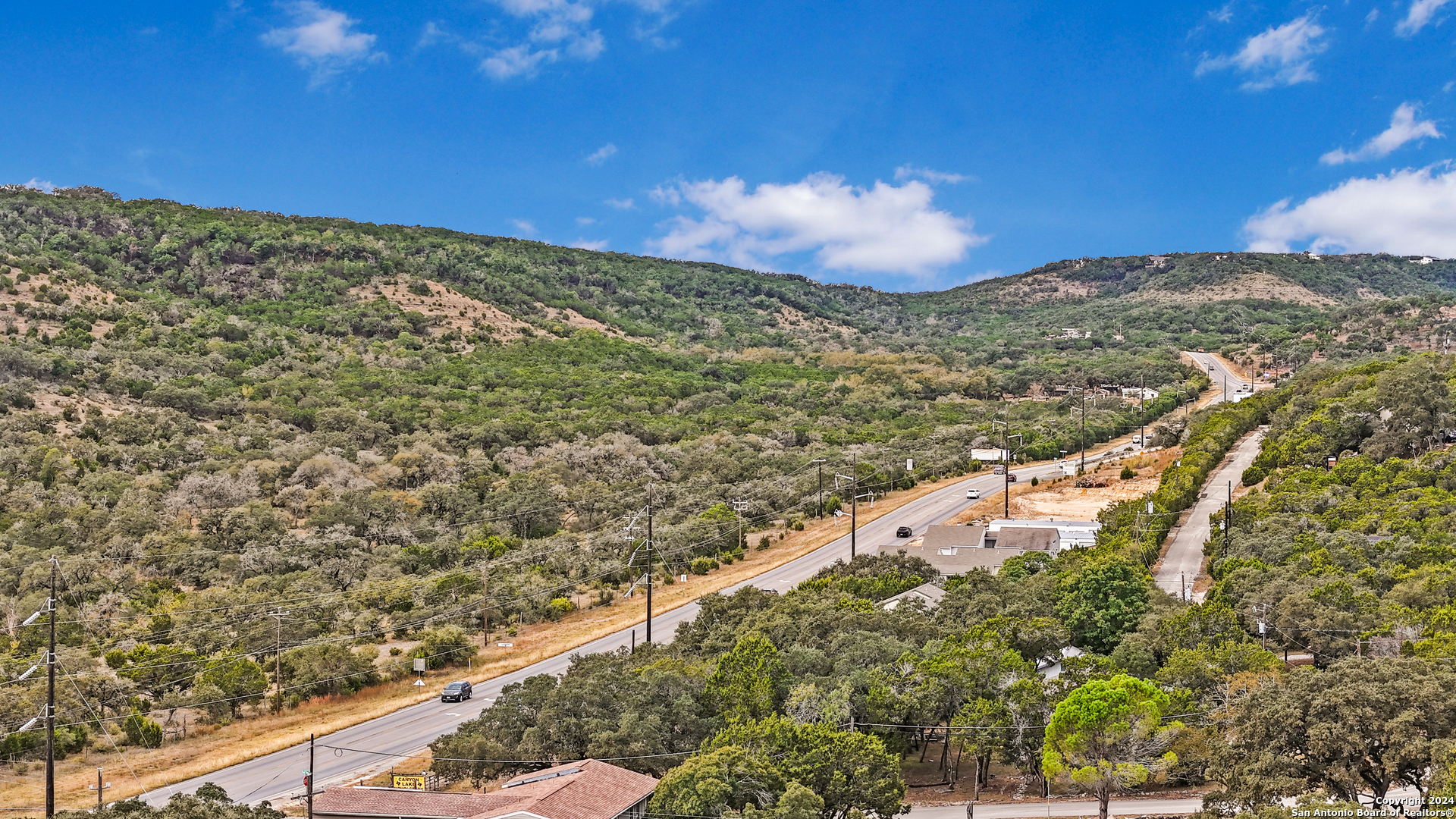 1271 Rockmoor Canyon Lake TX 78133