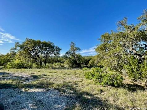 6493 S State Highway 173 Bandera TX 78003