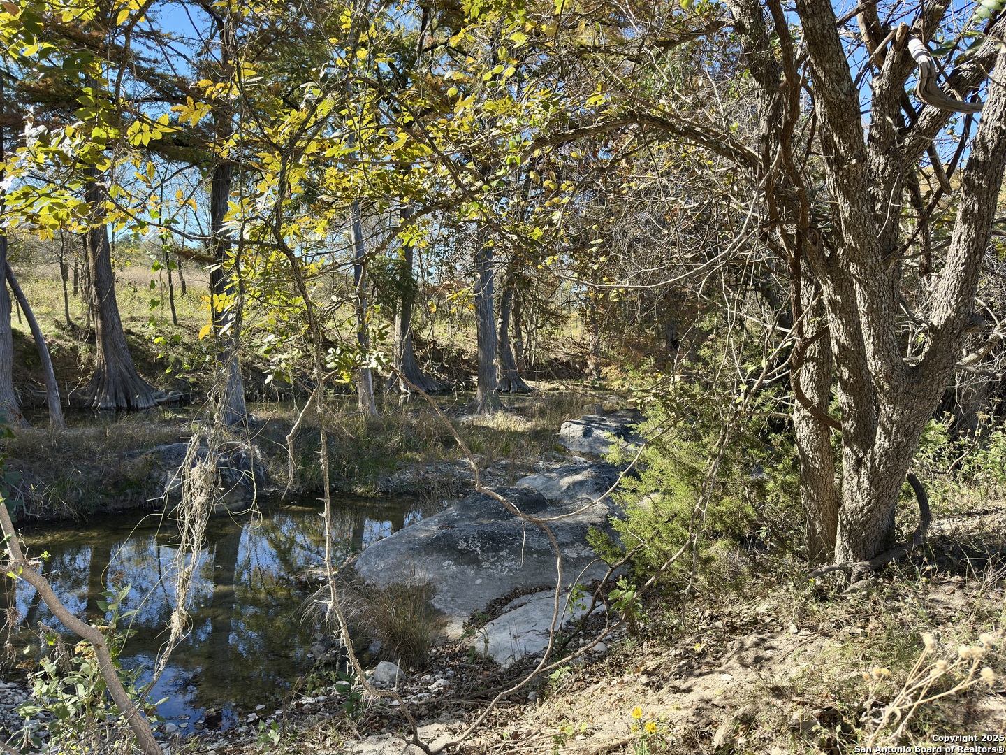 664 River Bend Road Bandera TX 78003
