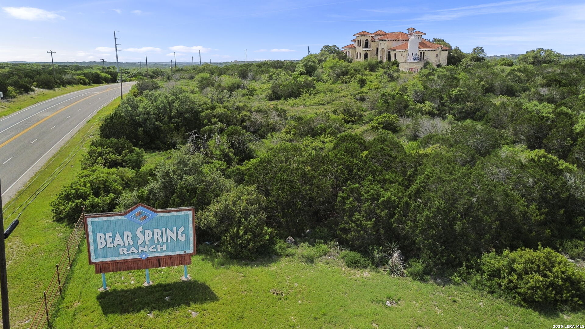 405 County Road 2744 Mico TX 78056