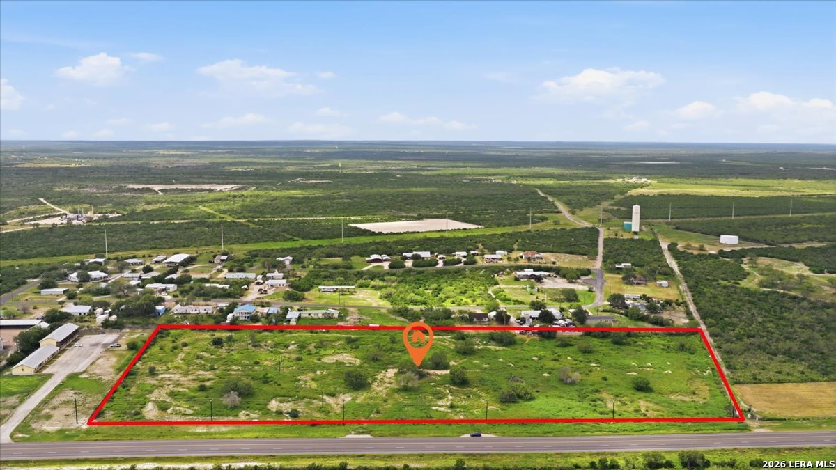 3187 Highway 72 Three Rivers TX 78071