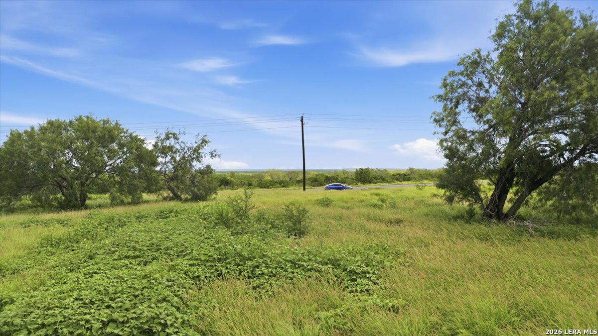 3187 Highway 72 Three Rivers TX 78071