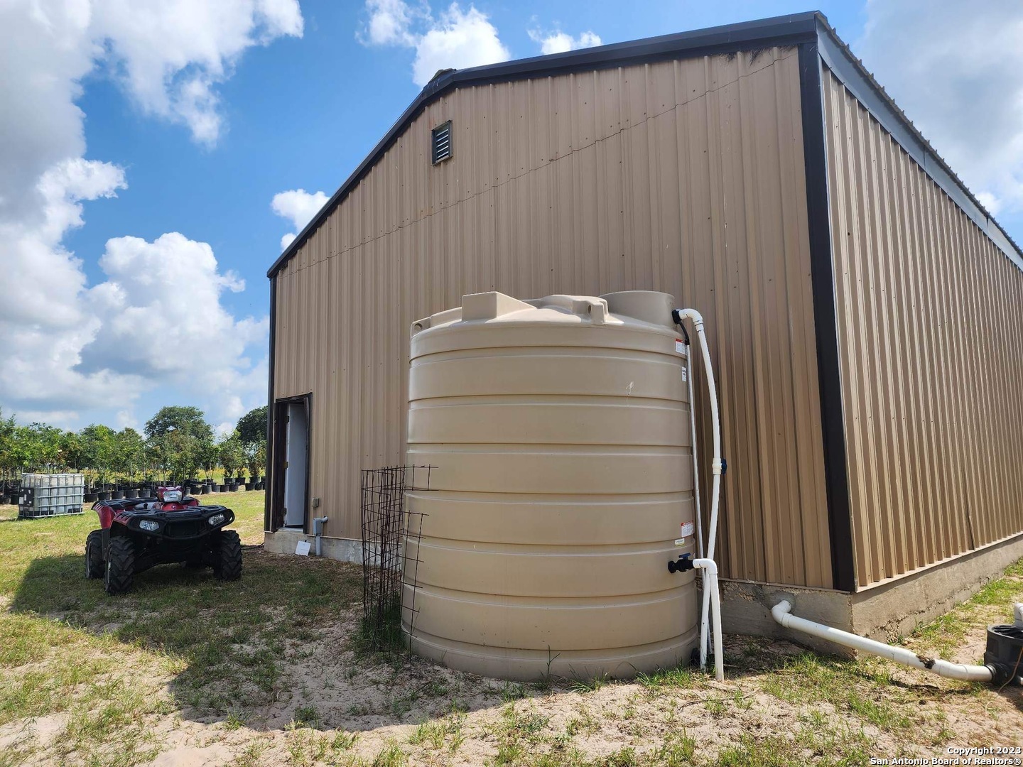 1208 County Road 317 La Vernia TX 78121