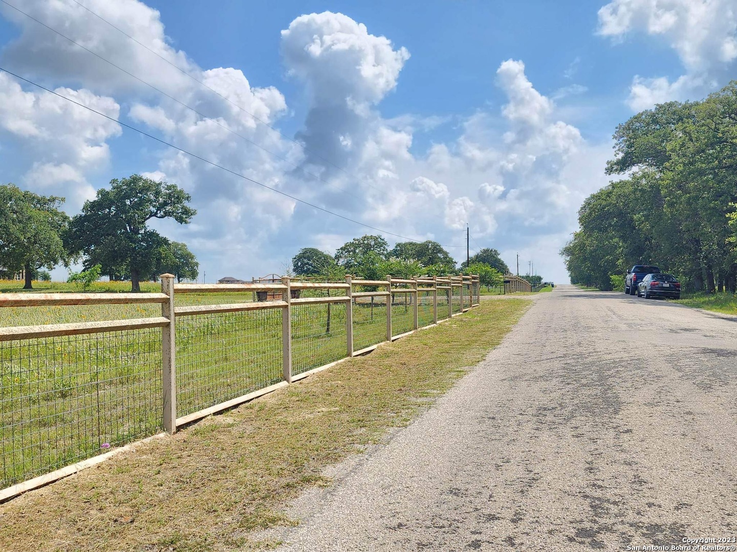 1208 County Road 317 La Vernia TX 78121