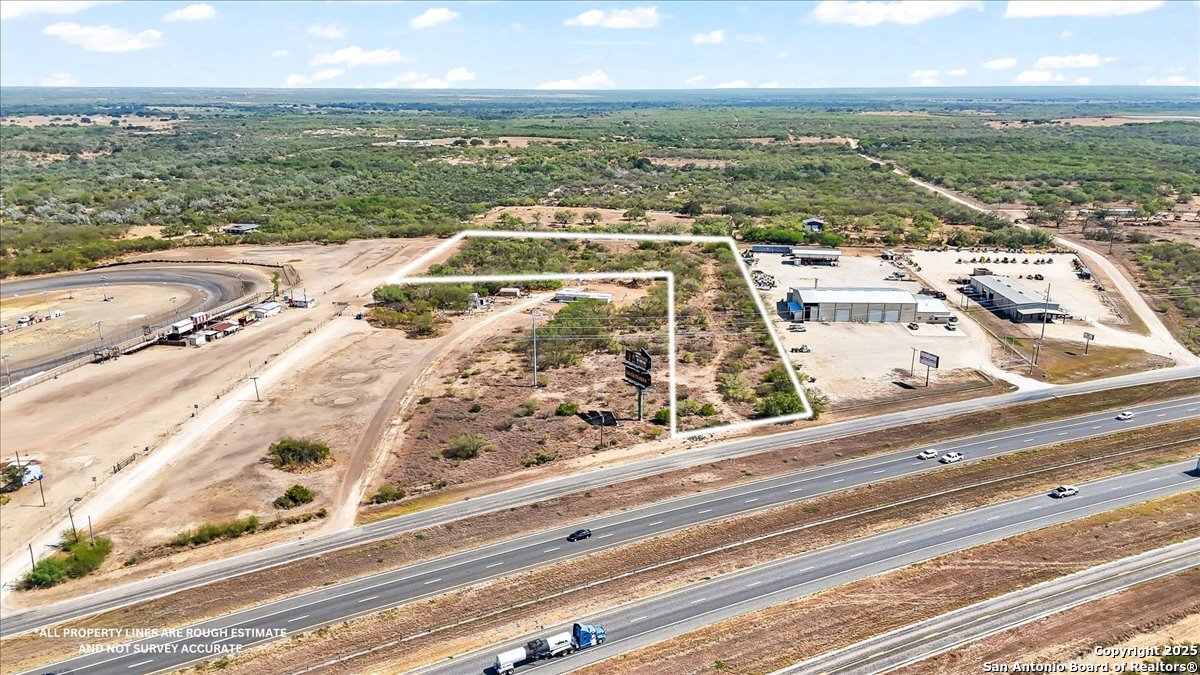 215859 Ih 37 Pleasanton TX 78064