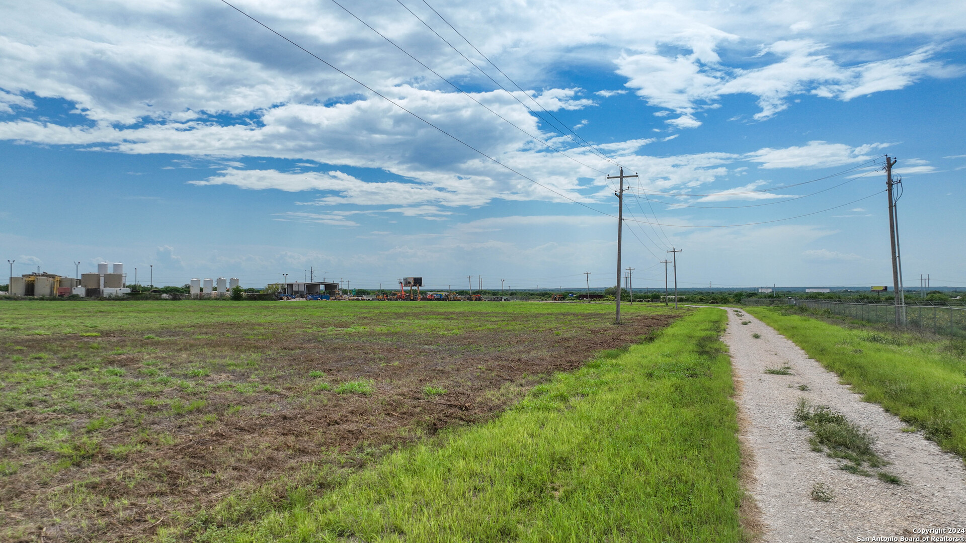 000 N I-37 Access Road Three Rivers TX 78071