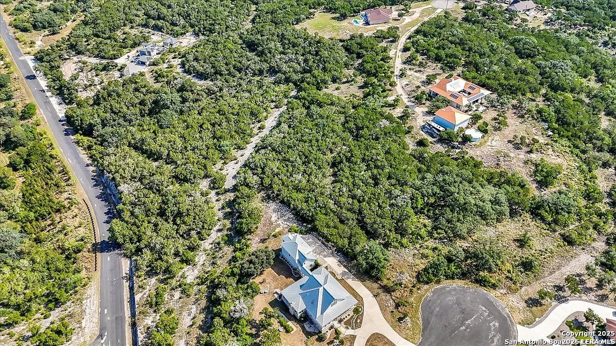Lot 8 Pr 2773 Mico TX 78056