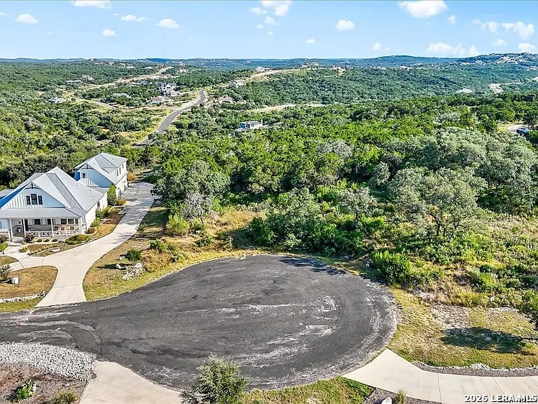 Lot 8 Pr 2773 Mico TX 78056