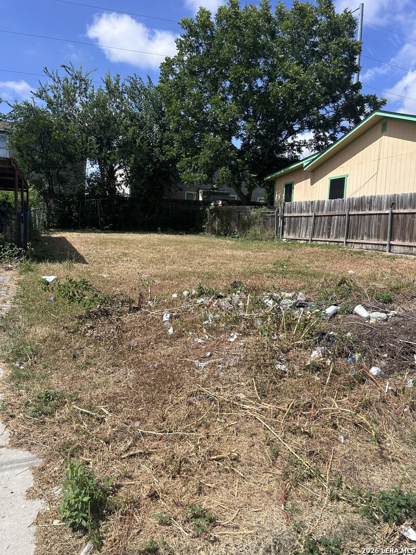 2012 Lyons Street San Antonio TX 78207