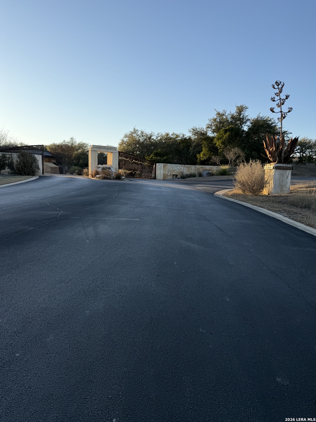 1046 Monteola Bulverde TX 78163