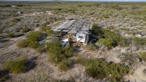 8686 Us Highway 90 Uvalde TX 78801