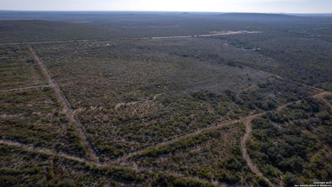 8686 Us Highway 90 Uvalde TX 78801