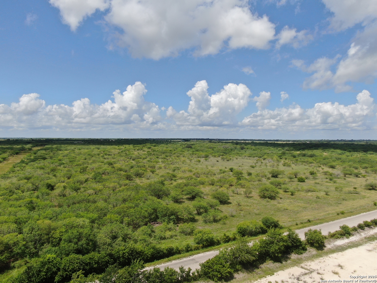 Tract 7 Tbd Cr 208 Hobson TX 78117