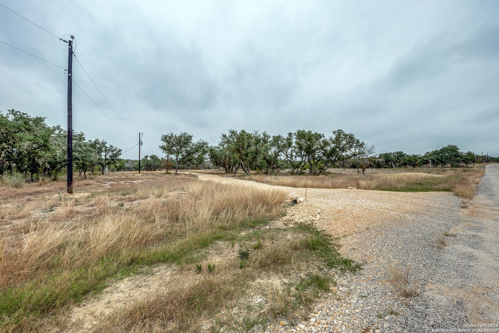 801 Grand Oaks Hondo TX 78861